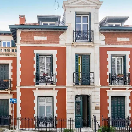 Maurice By Interhome شقة